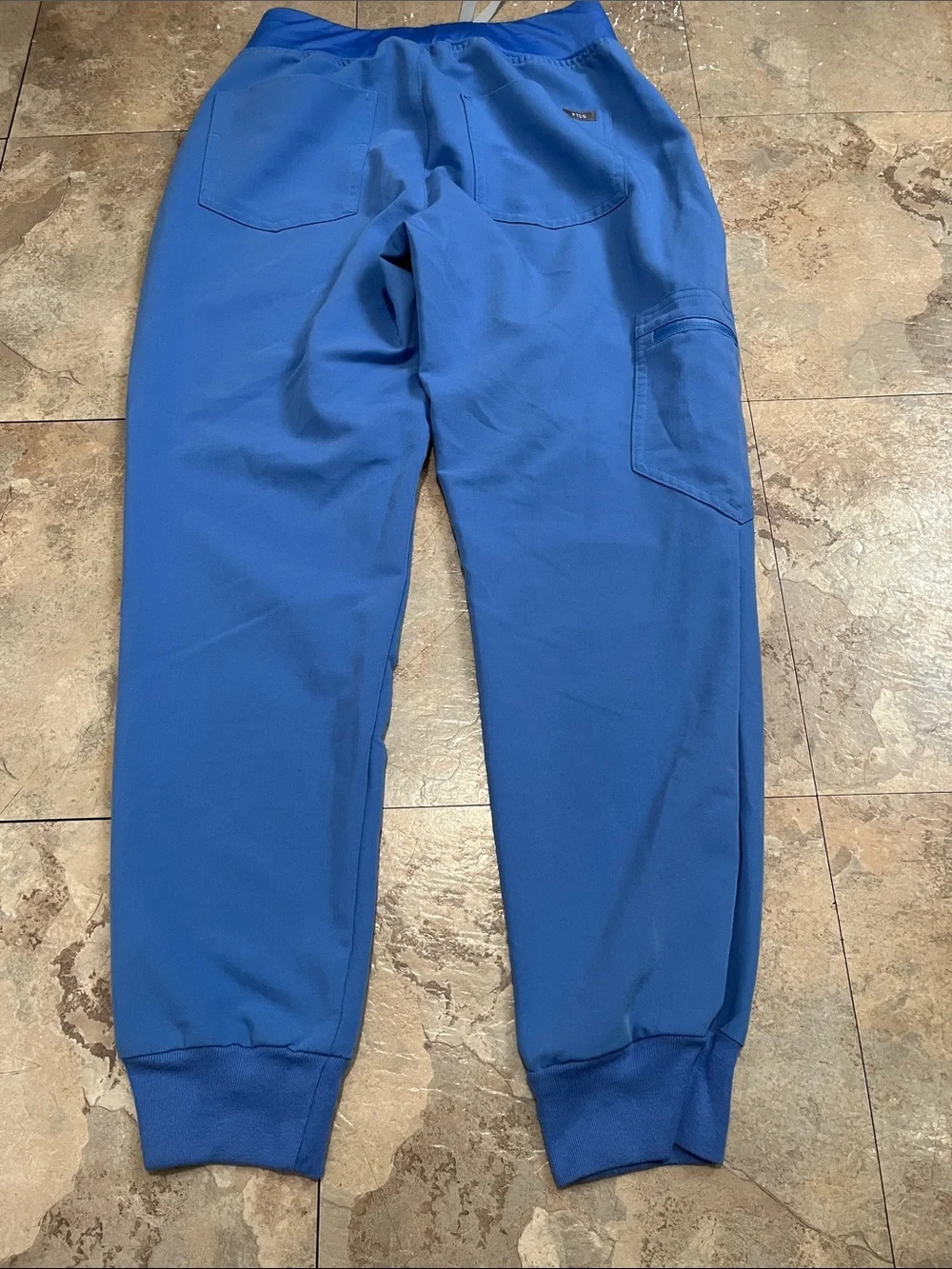 FIGS Classic V-Neck Scrub Set in Cobalt